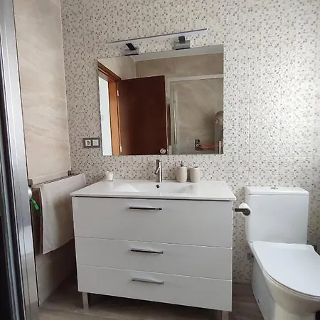 Hébergement de vacances Kai Casa Frente Al Mar Y Completamente Restaurada Santa Cruz das Flores