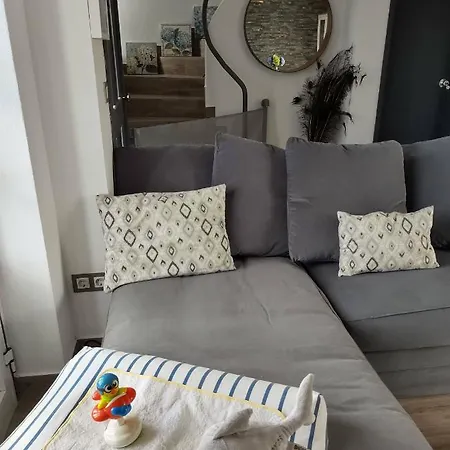 Kai Casa Frente Al Mar Y Completamente Restaurada Hébergement de vacances Santa Cruz das Flores