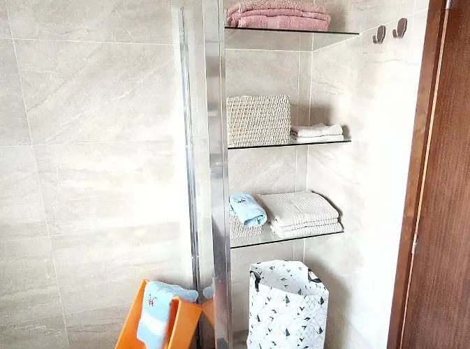 Kai Casa Frente Al Mar Y Completamente Restaurada Feriehus Santa Cruz das Flores