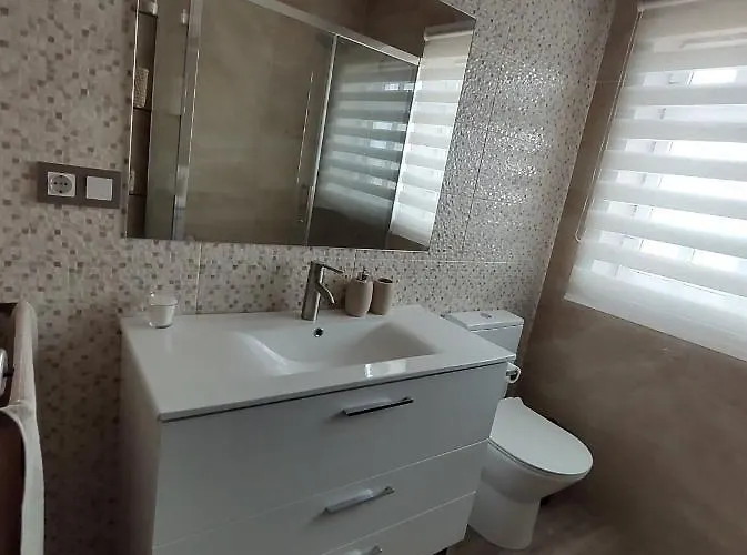 Kai Casa Frente Al Mar Y Completamente Restaurada * Santa Cruz das Flores